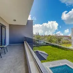 House Lipa With Private Pool