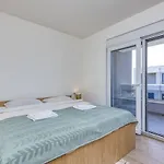 펜션 House Lipa With Private Pool